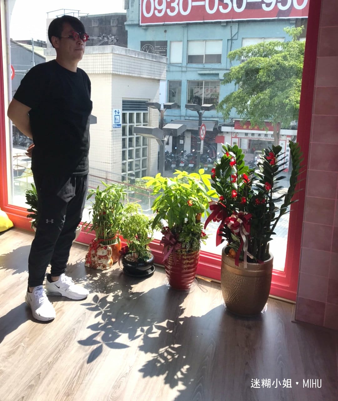 貴婦級的眼鏡行!新莊「鏡善鏡美」配眼鏡送剪頭髮與下午茶,還有 貴婦級的眼鏡行!新莊「鏡善鏡美」配眼鏡送剪頭髮與下午茶,還有