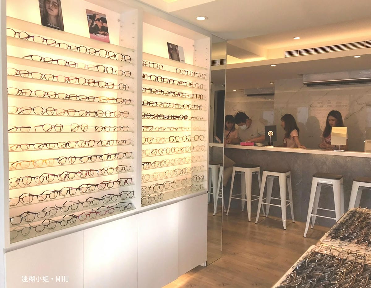 貴婦級的眼鏡行!新莊「鏡善鏡美」配眼鏡送剪頭髮與下午茶,還有 貴婦級的眼鏡行!新莊「鏡善鏡美」配眼鏡送剪頭髮與下午茶,還有