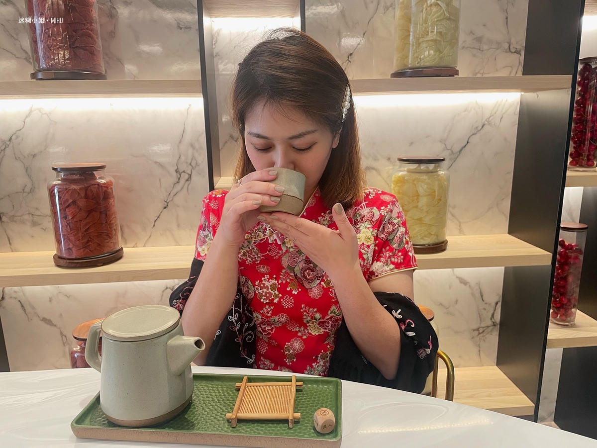 leeselectTEA_15.jpg leeselectTEA_15.jpg