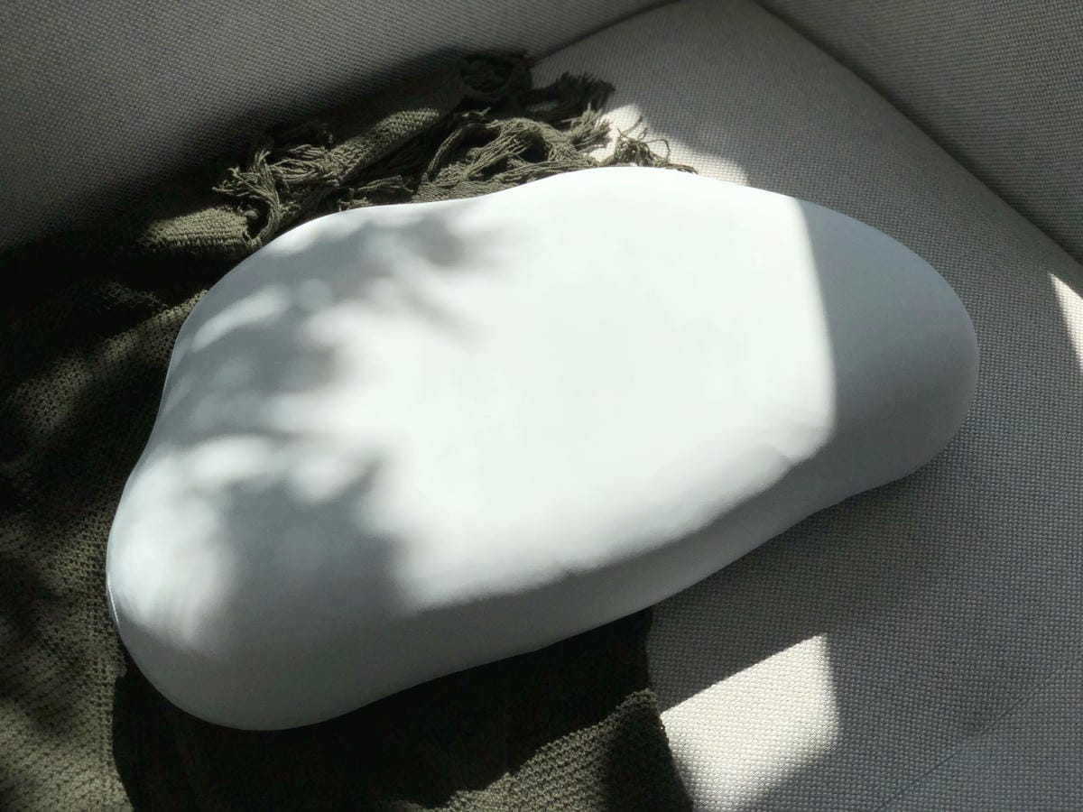 超好睡!落枕救星!柔軟舒服就像雲朵太空人等級的記憶棉:YU 超好睡!落枕救星!柔軟舒服就像雲朵太空人等級的記憶棉:YU