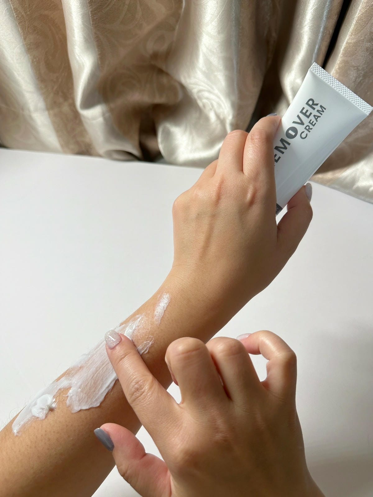 無感無痛淳Atsushi日本除毛霜推薦!毛毛不見了,膚色 無感無痛淳Atsushi日本除毛霜推薦!毛毛不見了,膚色