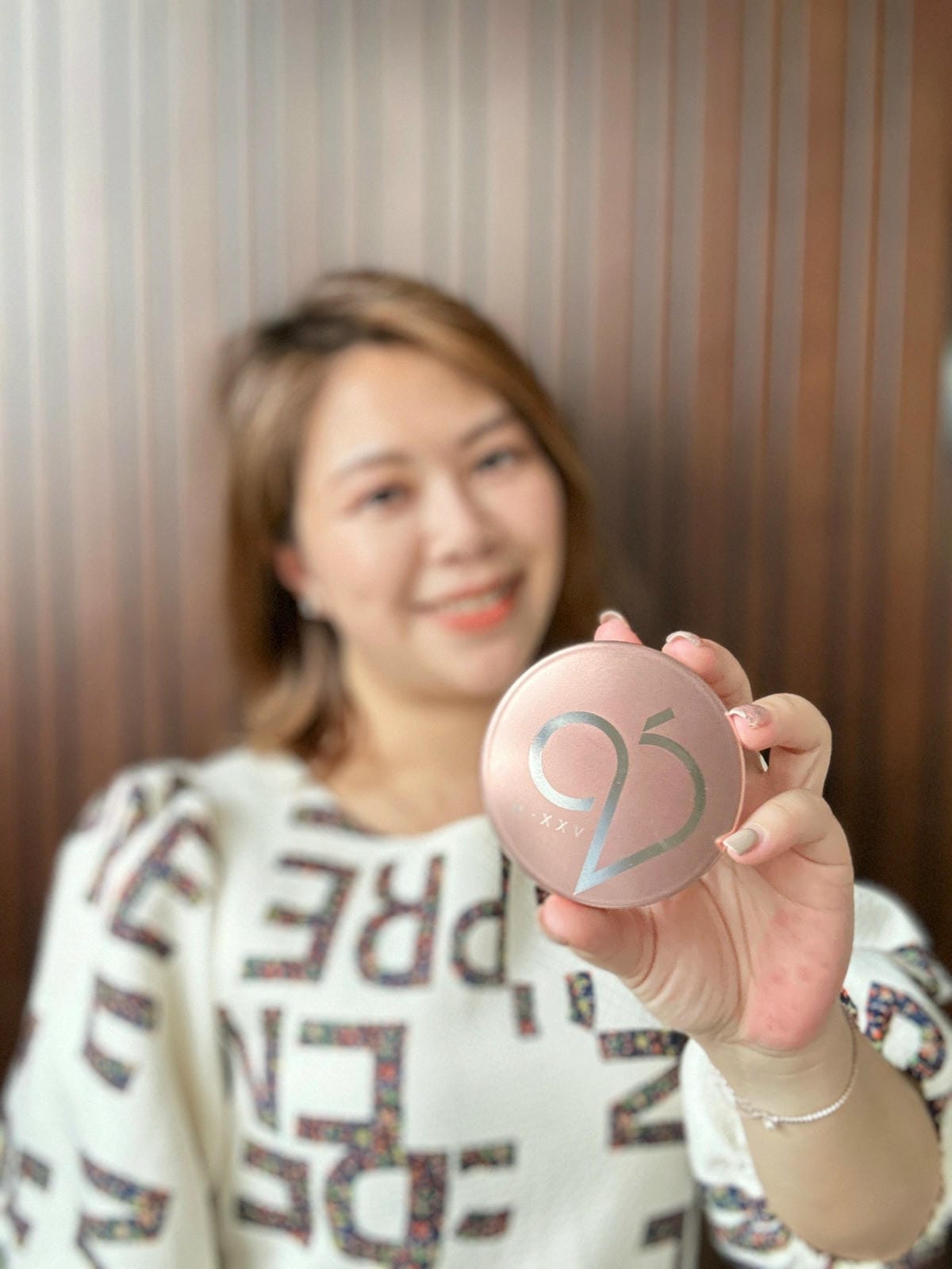 韓國製造/防曬SPF50/底妝粉底推薦!Magic 2 韓國製造/防曬SPF50/底妝粉底推薦!Magic 2