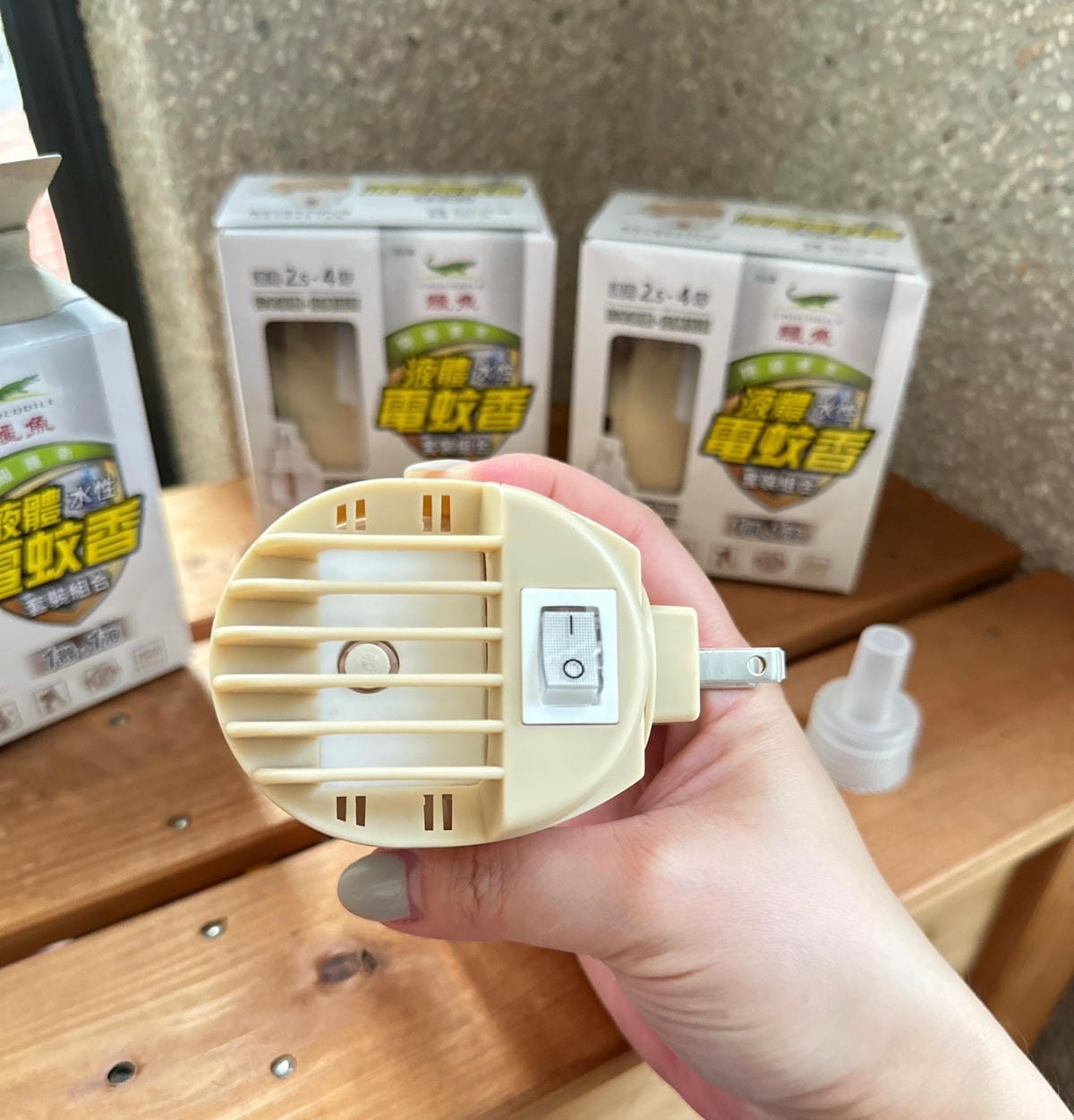 寶寶孕婦都OK:鱷魚蚊香推薦!水性無味液體電蚊香(簡約清新款 寶寶孕婦都OK:鱷魚蚊香推薦!水性無味液體電蚊香(簡約清新款