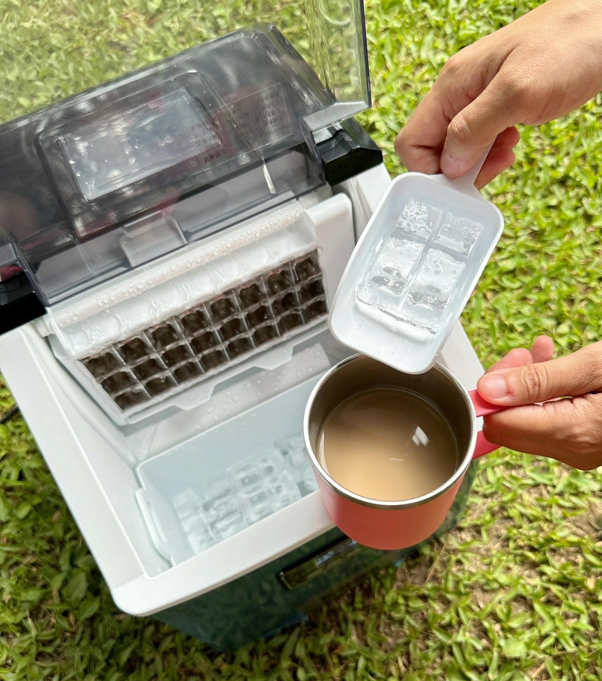 康馳製冰機評價:露營必備!15分鐘快速製冰【KOHZII 康 康馳製冰機評價:露營必備!15分鐘快速製冰【KOHZII 康