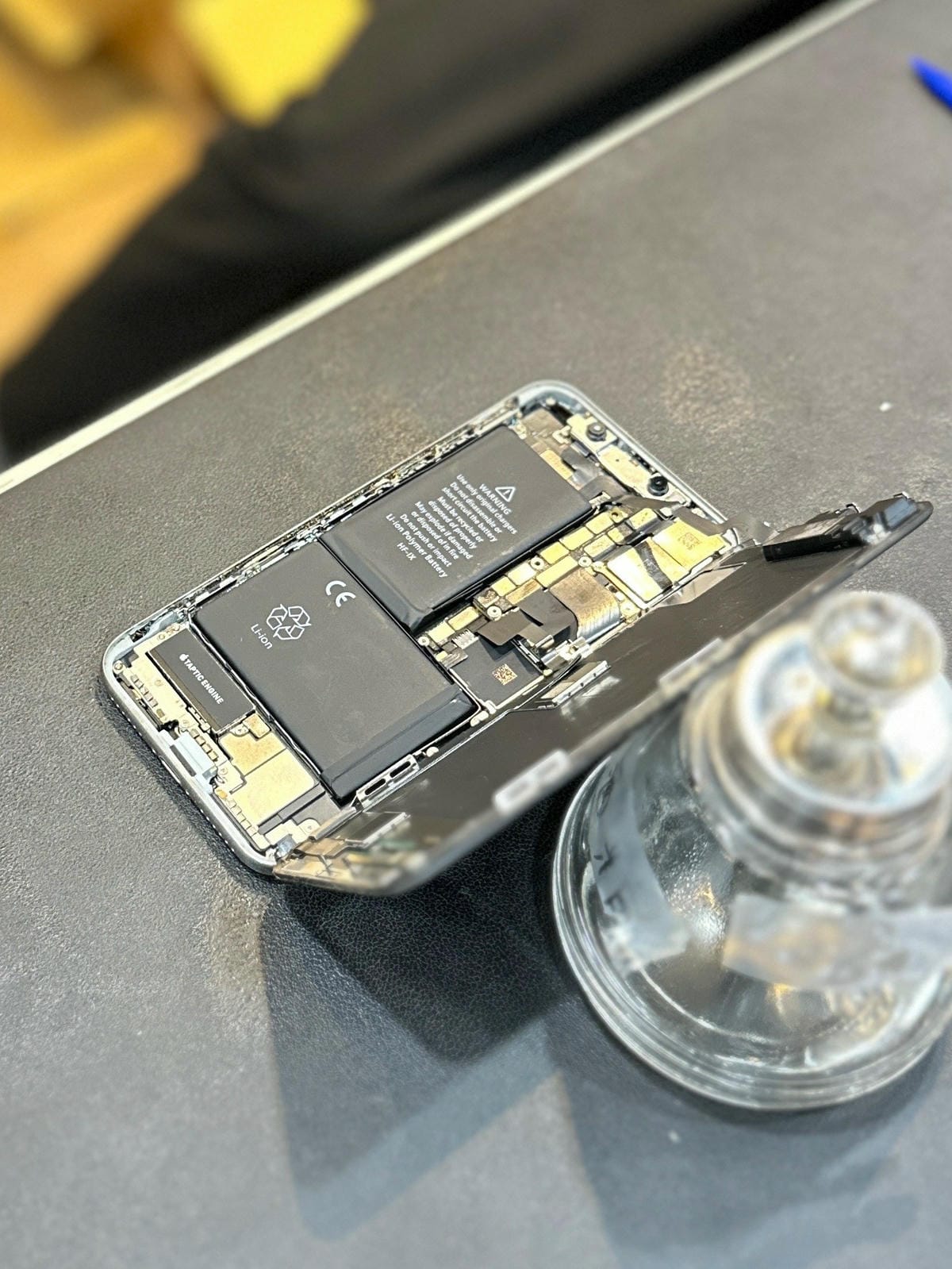 (附價位表)2024中壢換iPhone電池推薦【修學院】Go