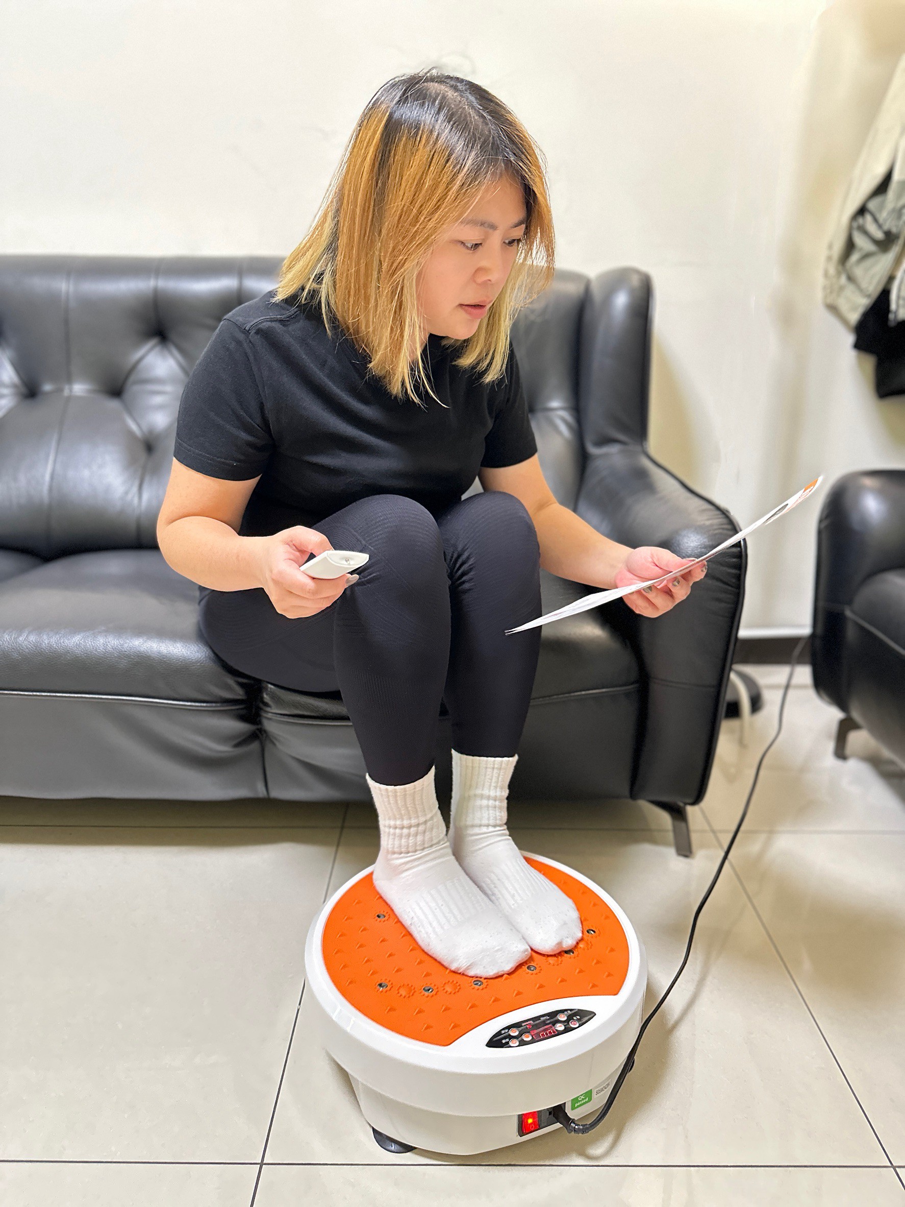 久坐、久站後總覺得身體卡卡的?MRF健身大師小圓水平垂直律動按摩機開箱分享 - 第13張圖 久坐、久站後總覺得身體卡卡的?MRF健身大師小圓水平垂直律動按摩機開箱分享
